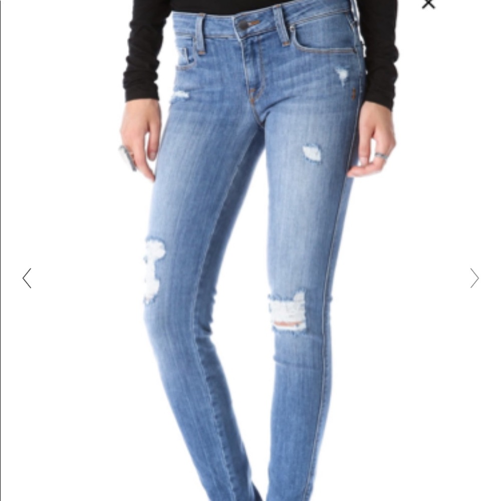 PRICE👇🏼 Genetic Denim Shya w. Frayed hem